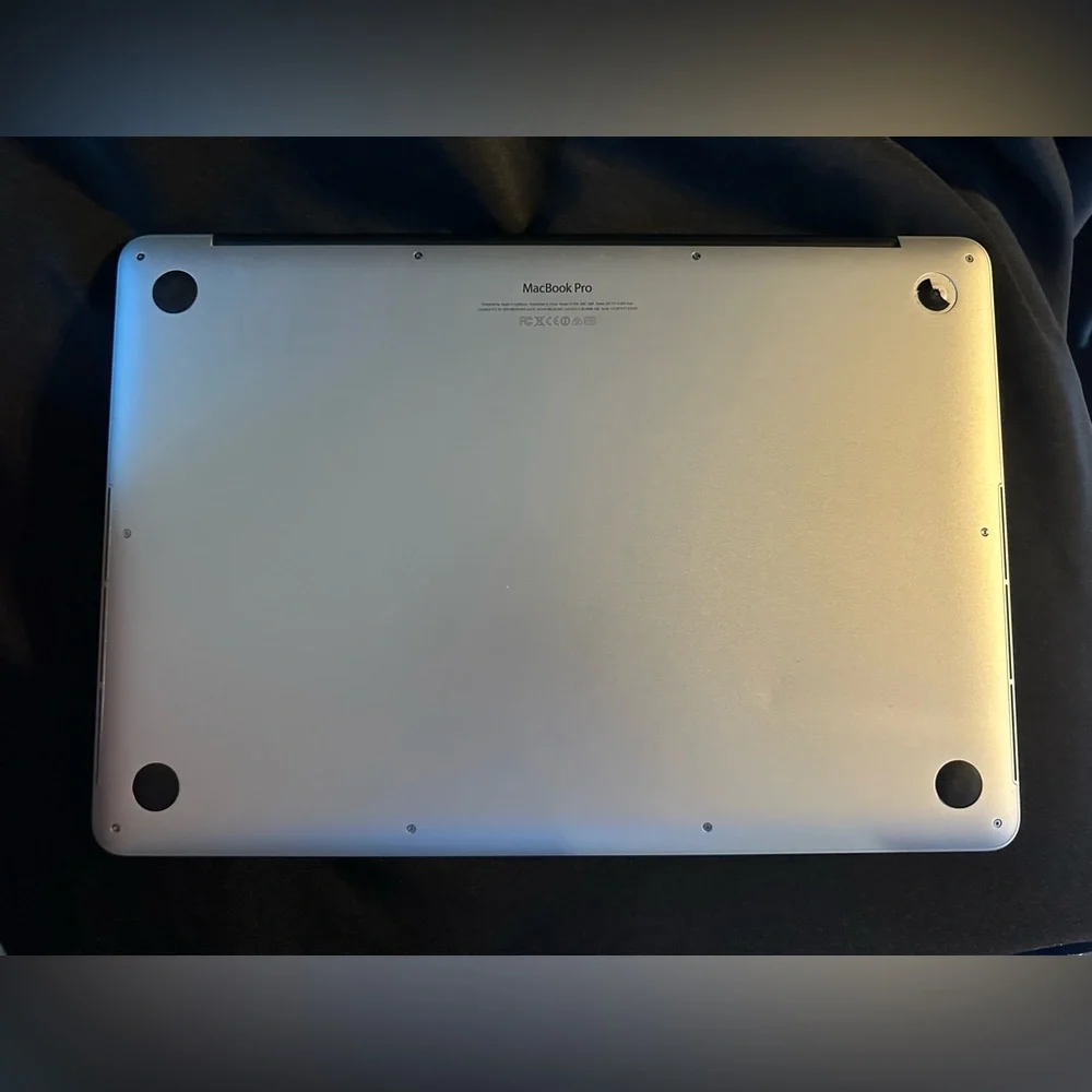 Apple MacBook Pro (Mid-2014)